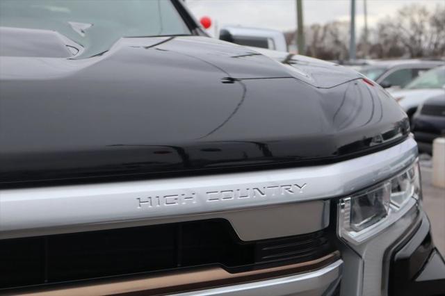 2022 Chevrolet Silverado 1500 4WD Crew Cab Short Bed High Country