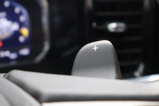 2022 Chevrolet Silverado 1500 4WD Crew Cab Short Bed High Country