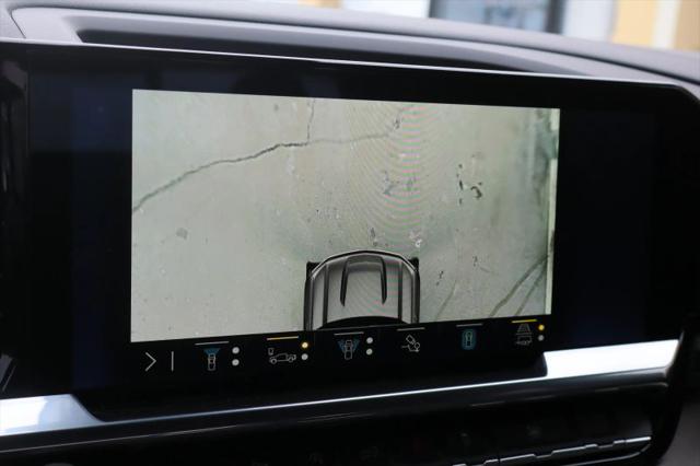 2022 Chevrolet Silverado 1500 4WD Crew Cab Short Bed High Country