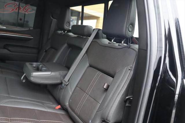2022 Chevrolet Silverado 1500 4WD Crew Cab Short Bed High Country