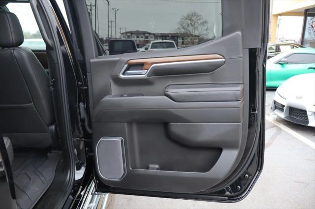 2022 Chevrolet Silverado 1500 4WD Crew Cab Short Bed High Country