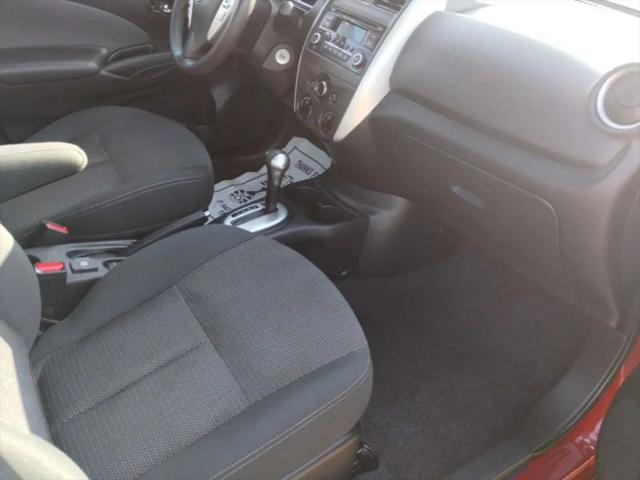 2015 Nissan Versa 1.6 SV