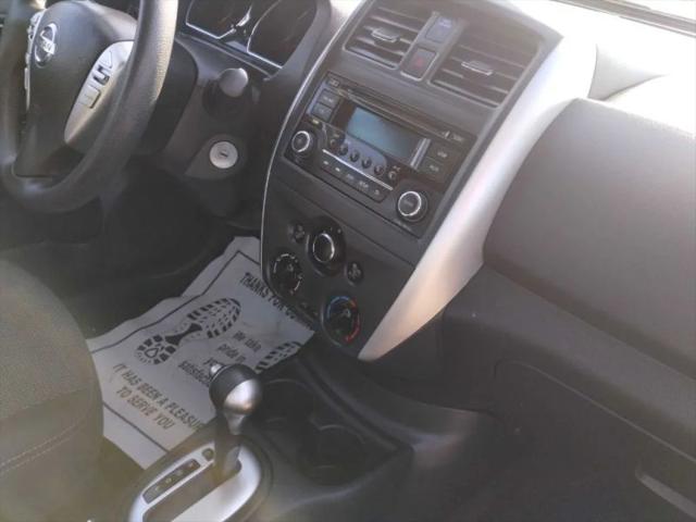 2015 Nissan Versa 1.6 SV