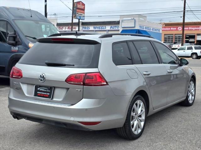 2016 Volkswagen Golf SportWagen TSI SE 4-Door