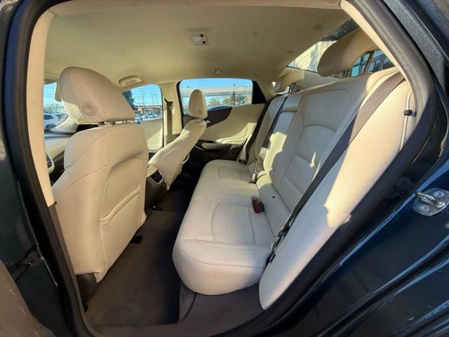 2021 Chevrolet Malibu FWD LT