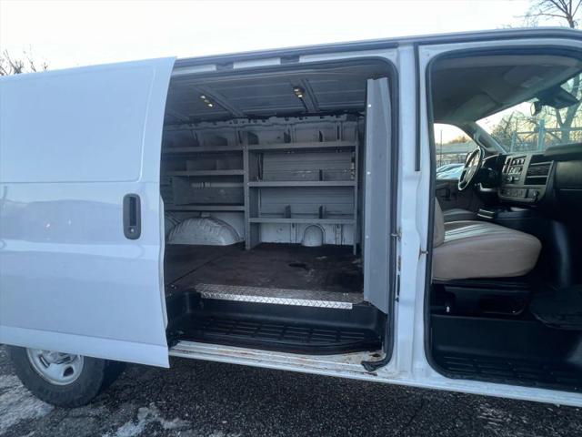 2021 Chevrolet Express Cargo Van RWD 3500 Regular Wheelbase WT