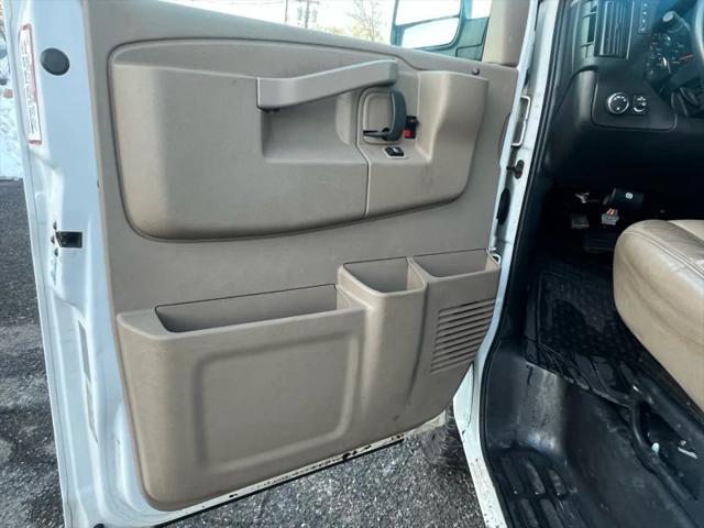 2021 Chevrolet Express Cargo Van RWD 3500 Regular Wheelbase WT