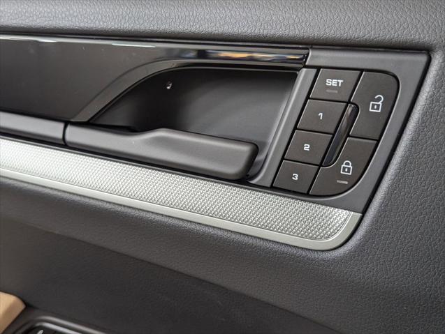 2026 Porsche Cayenne Unknown