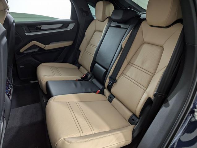 2026 Porsche Cayenne Unknown