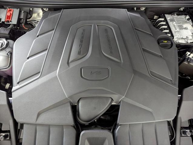 2026 Porsche Cayenne Unknown