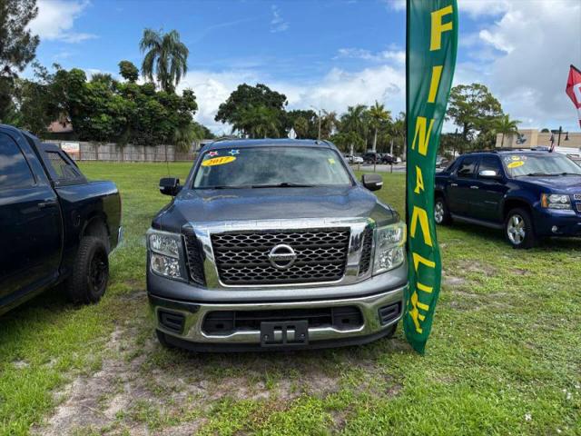 2017 Nissan Titan SV