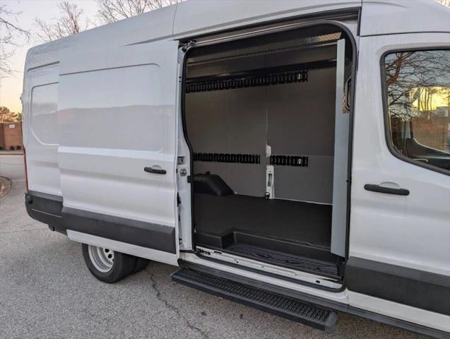 2020 Ford Transit Cargo Van Extended Length w/10 360-lb GVWR