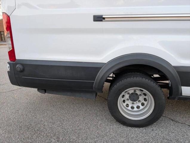 2020 Ford Transit Cargo Van Extended Length w/10 360-lb GVWR