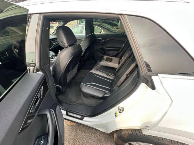 2019 Audi Q8 55 Premium