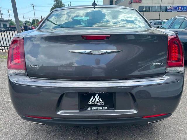 2019 Chrysler 300 Touring AWD