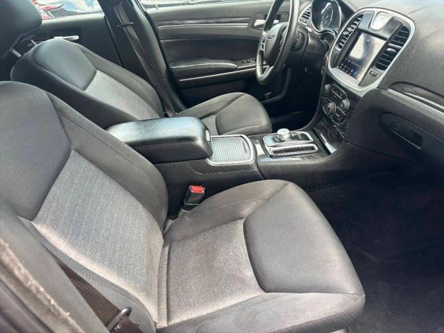 2019 Chrysler 300 Touring AWD