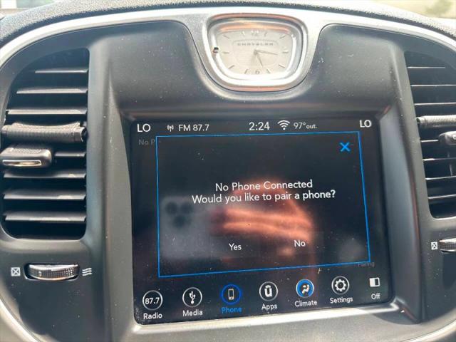 2019 Chrysler 300 Touring AWD