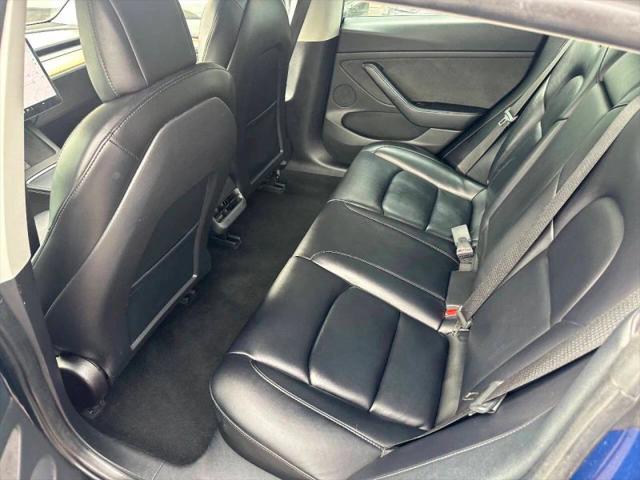 2022 Tesla Model 3 Rear-Wheel Drive