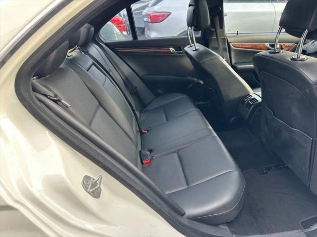 2011 Mercedes-Benz C-CLASS C 300 Sport 4MATIC