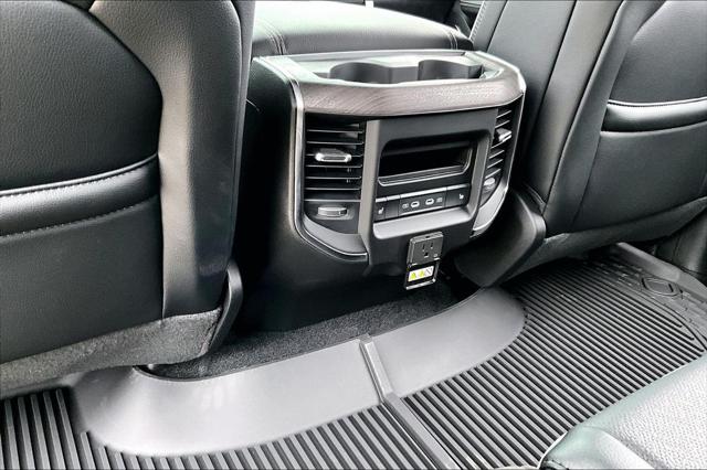 2026 Ram 1500 Laramie Crew Cab 4x4 5'7" Box