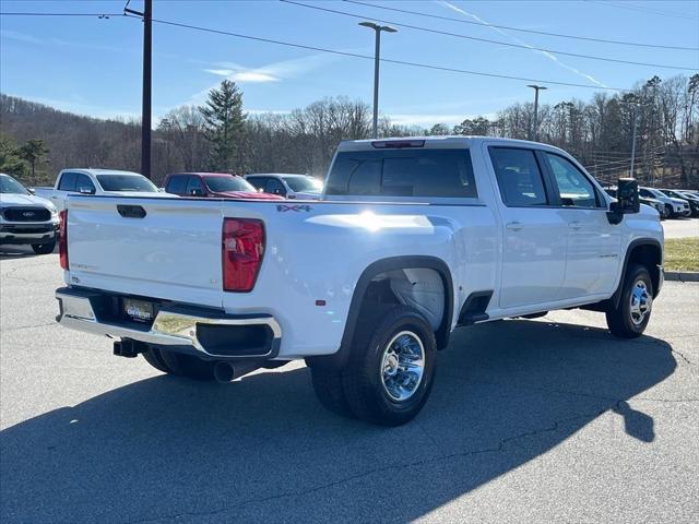 2026 Chevrolet Silverado 3500HD Crew Cab, Long Bed, LT Dual Rear Wheel, RWD