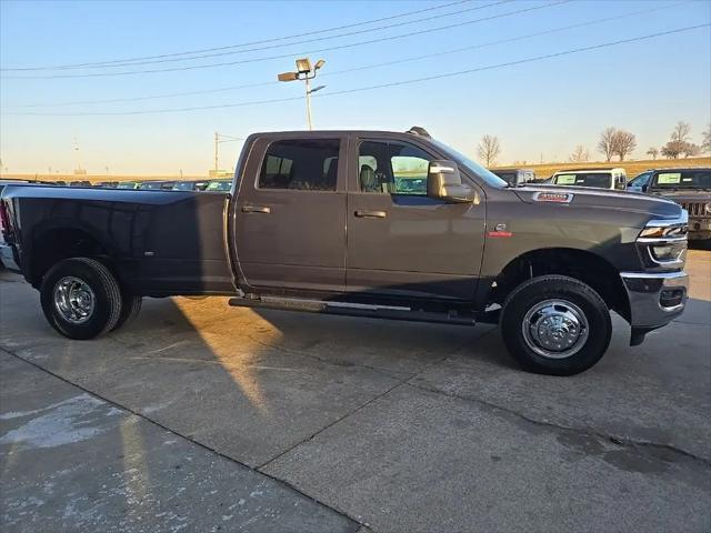 2026 Ram 3500 Tradesman Crew Cab 4x4 8' Box