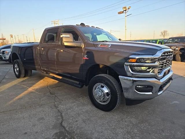 2026 Ram 3500 Tradesman Crew Cab 4x4 8' Box