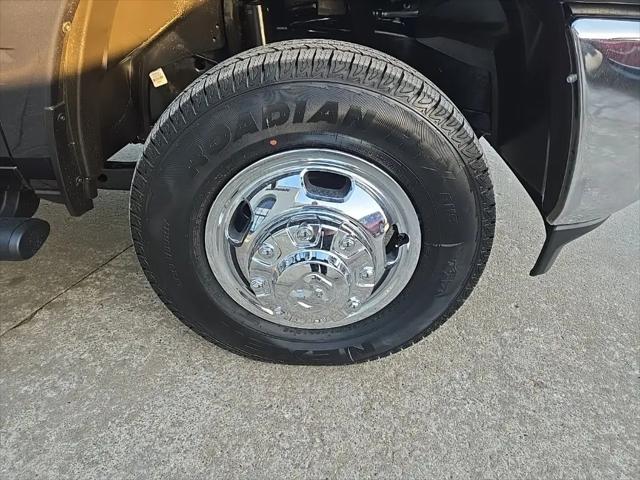 2026 Ram 3500 Tradesman Crew Cab 4x4 8' Box