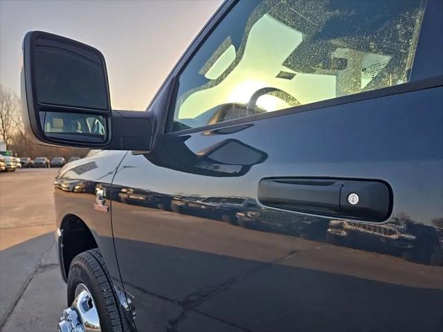2026 Ram 3500 Tradesman Crew Cab 4x4 8' Box