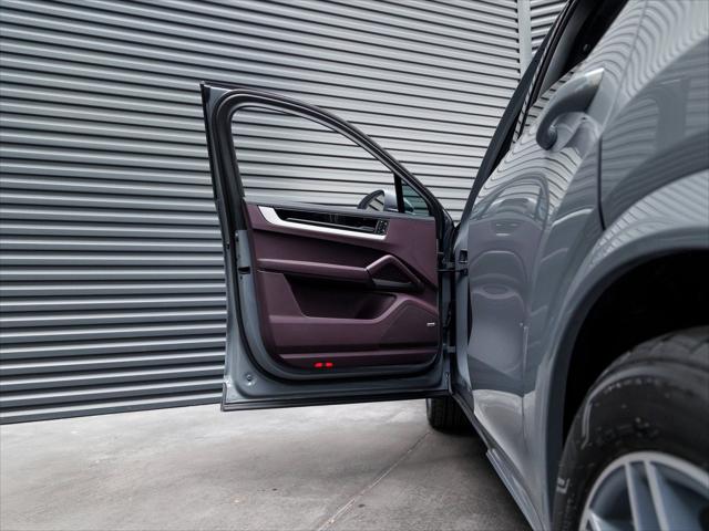 2026 Porsche Cayenne Unknown
