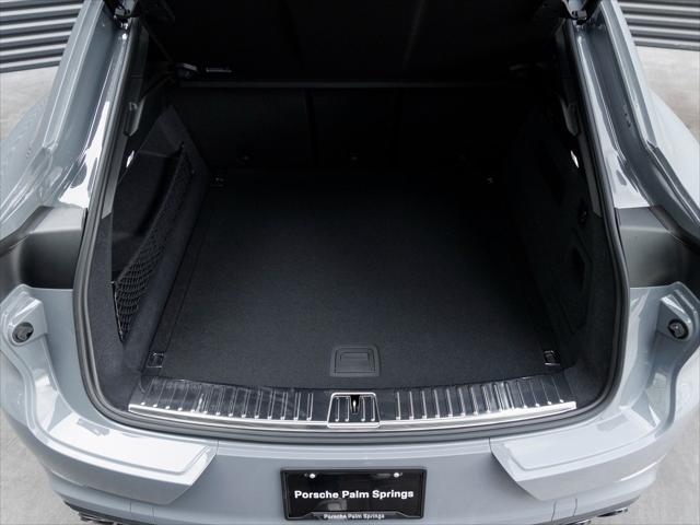 2026 Porsche Cayenne Unknown