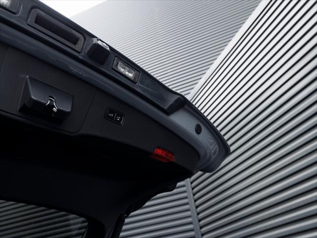 2026 Porsche Cayenne Unknown