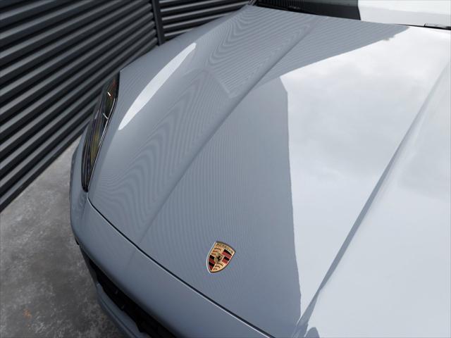 2026 Porsche Cayenne Unknown
