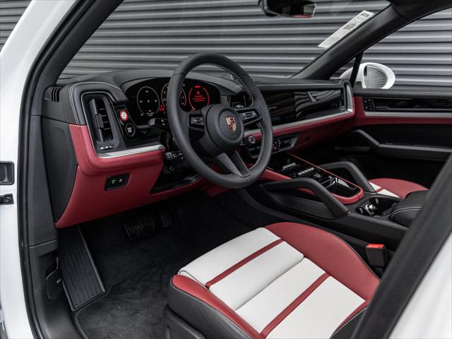 2026 Porsche Cayenne Unknown