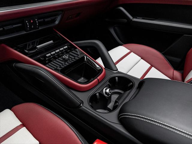 2026 Porsche Cayenne Unknown