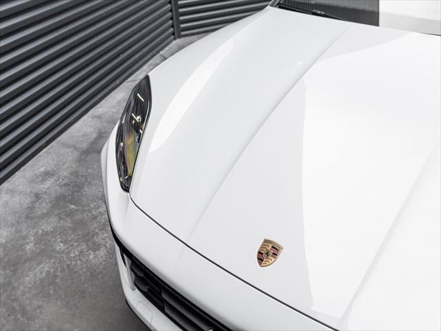 2026 Porsche Cayenne Unknown