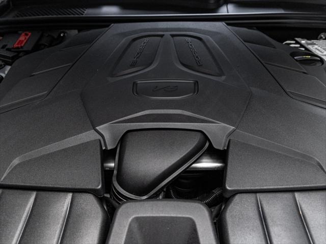 2026 Porsche Cayenne Unknown
