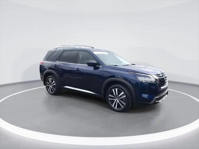 2024 Nissan Pathfinder Platinum FWD