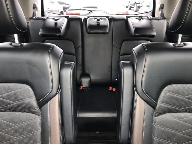 2024 Nissan Pathfinder Platinum FWD