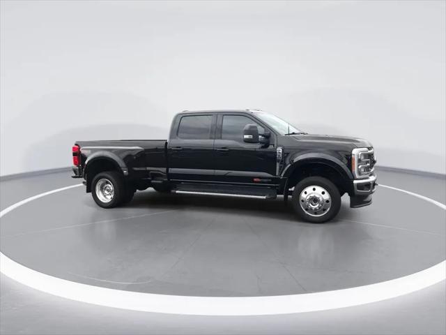2023 Ford F-450 LARIAT