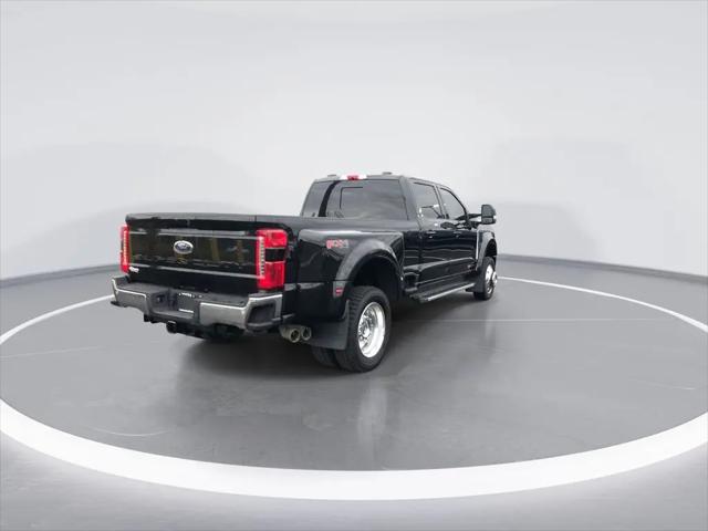 2023 Ford F-450 LARIAT