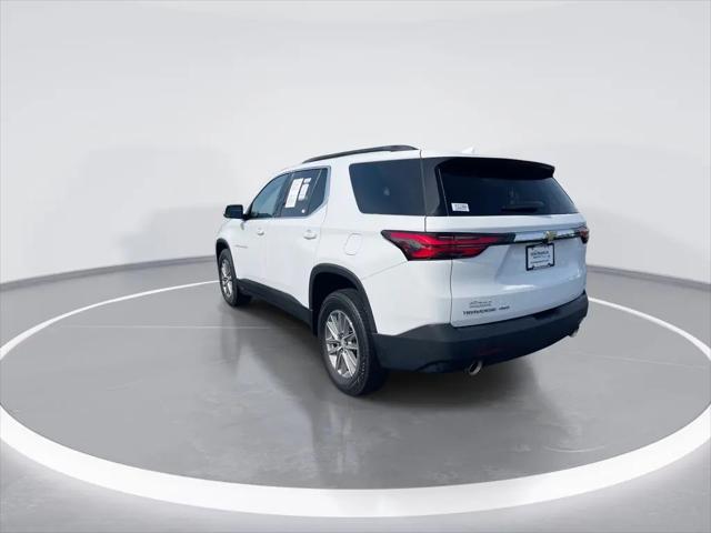 2023 Chevrolet Traverse AWD LT Cloth