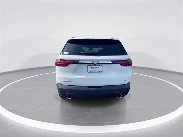 2023 Chevrolet Traverse AWD LT Cloth