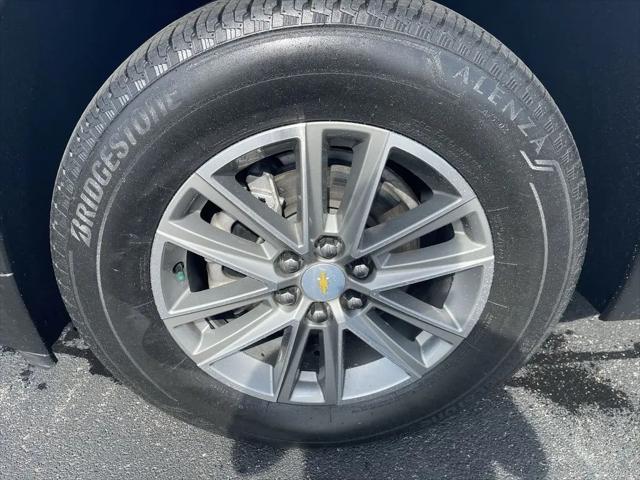 2023 Chevrolet Traverse AWD LT Cloth