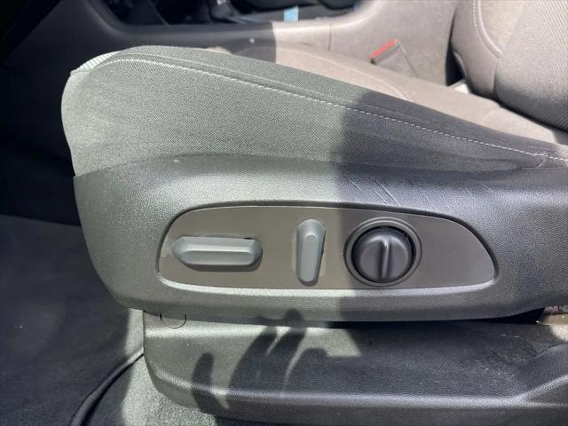 2023 Chevrolet Traverse AWD LT Cloth