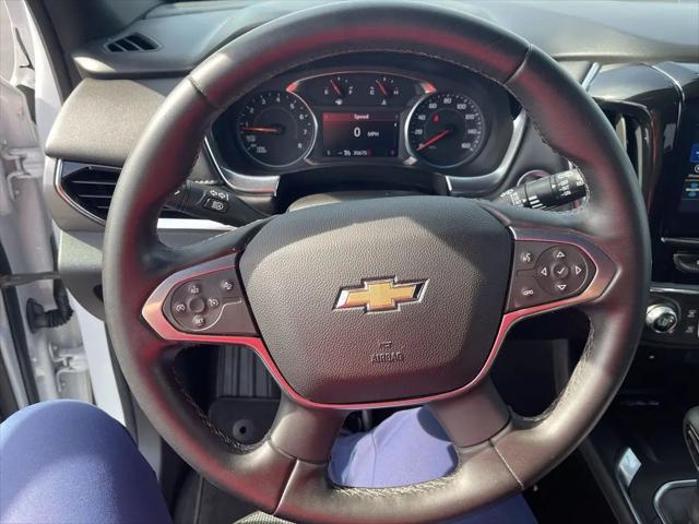 2023 Chevrolet Traverse AWD LT Cloth