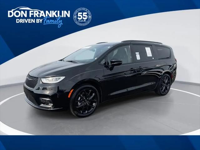 2024 Chrysler Pacifica Touring L for sale in Columbia, KY