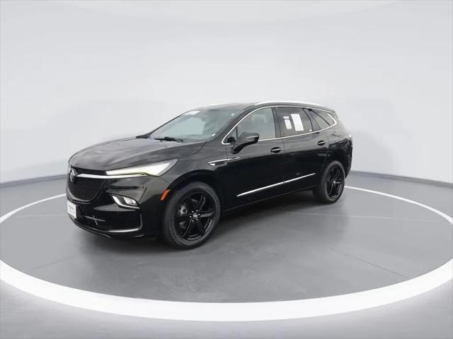2023 Buick Enclave Essence AWD