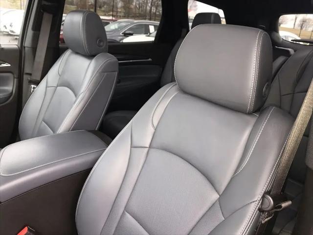 2023 Buick Enclave Essence AWD
