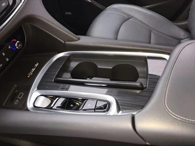 2023 Buick Enclave Essence AWD